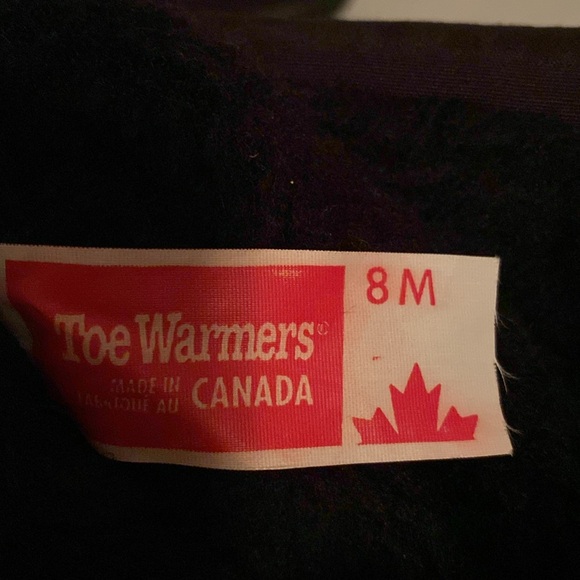 Toe Warmers from Canada mid-calf waterproof boots, women's size 8 M, Black - Picture 7 of 7